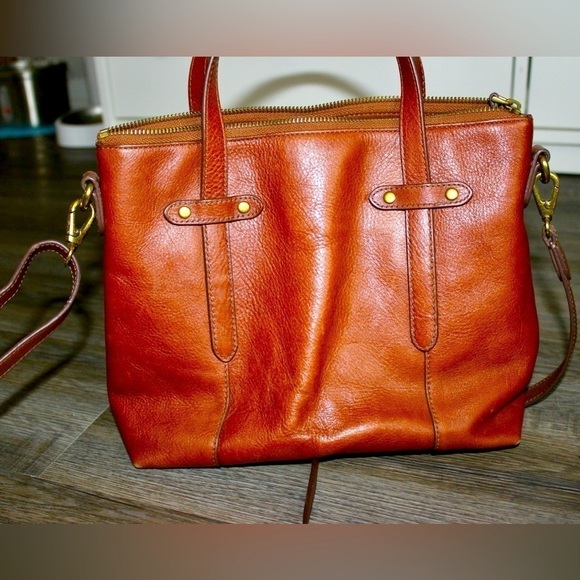 Fossil Handbags - Vintage Fossil Handbag